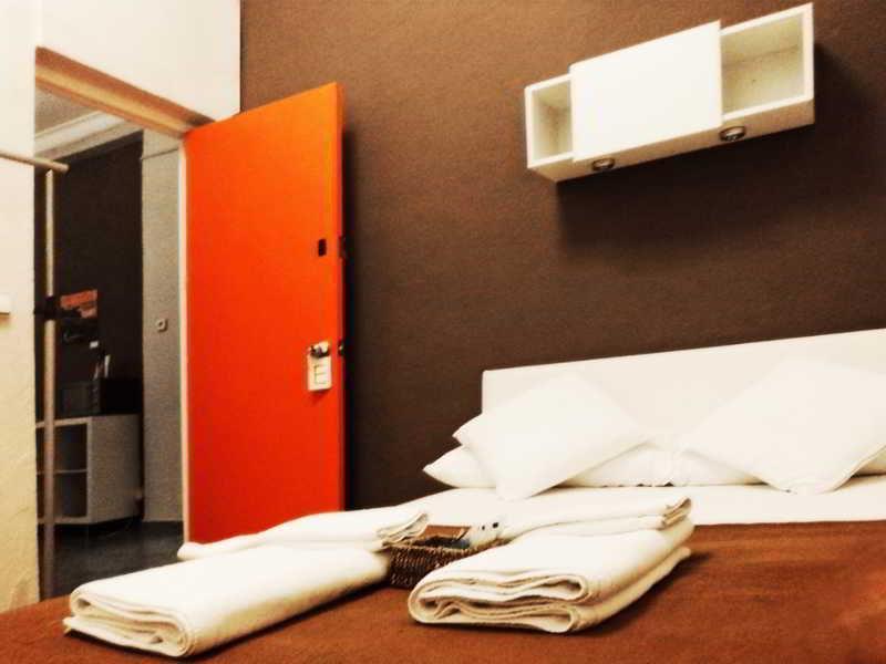 La Isla Hostal Barcelona Kültér fotó