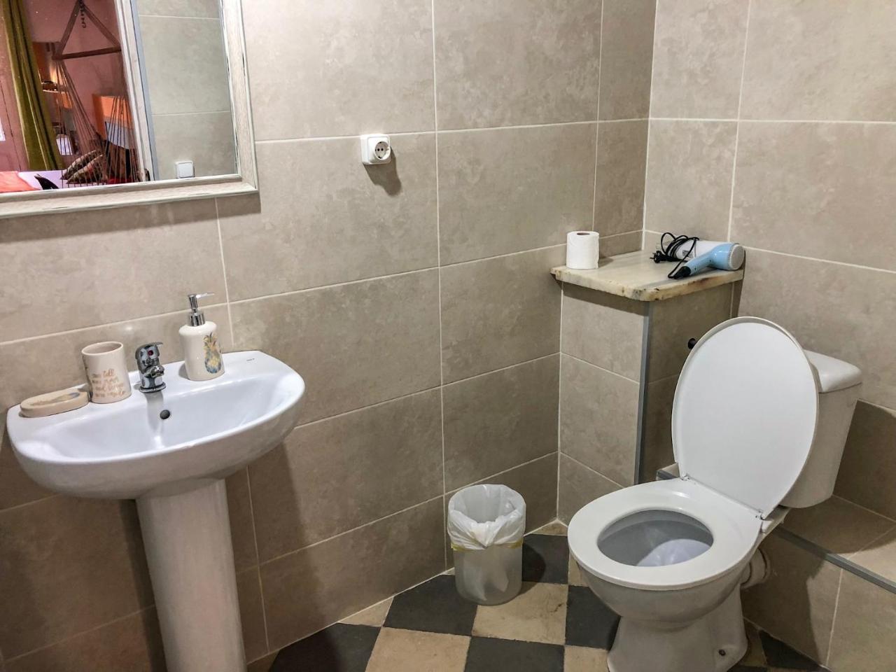 La Isla Hostal Barcelona Kültér fotó